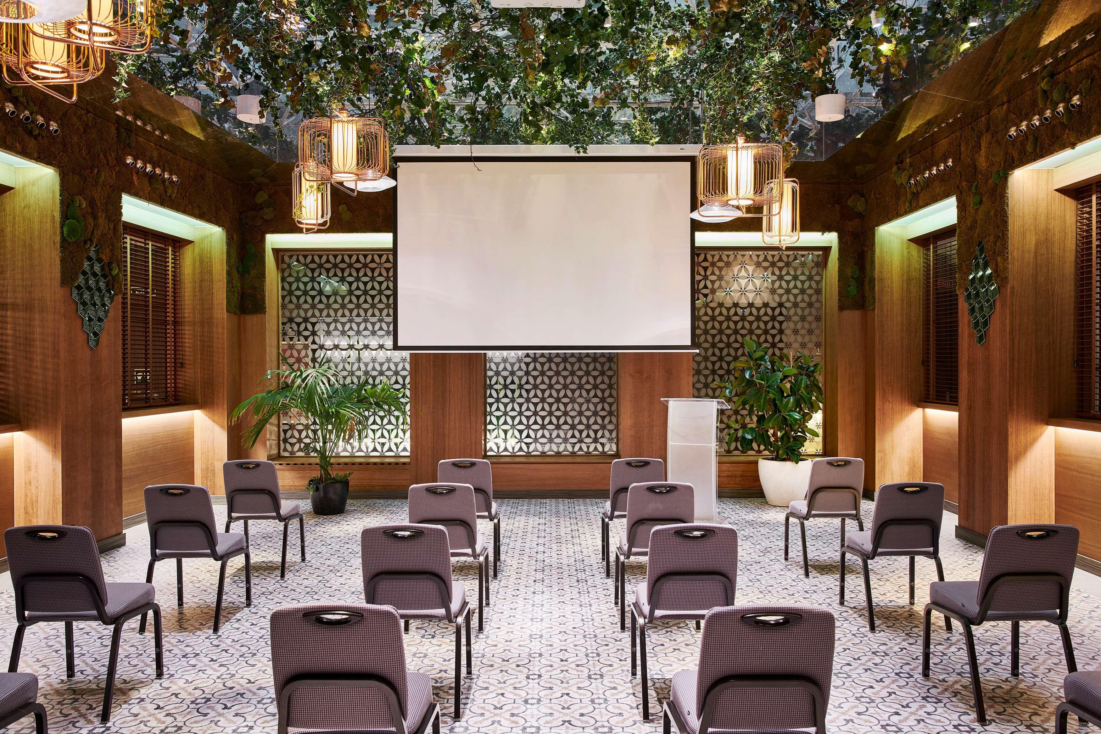 Hyatt Centric Gran Via Hotel Madrid